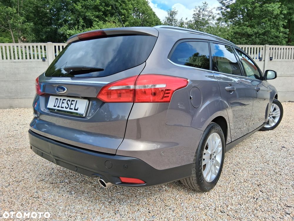 Ford Focus 2.0 TDCi DPF Titanium - 3