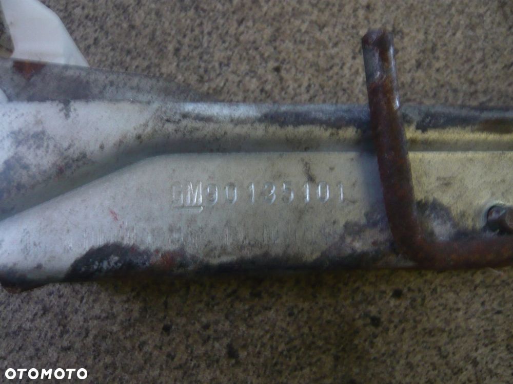 Podnośnik lewarek 90135101 Opel Corsa B - 2