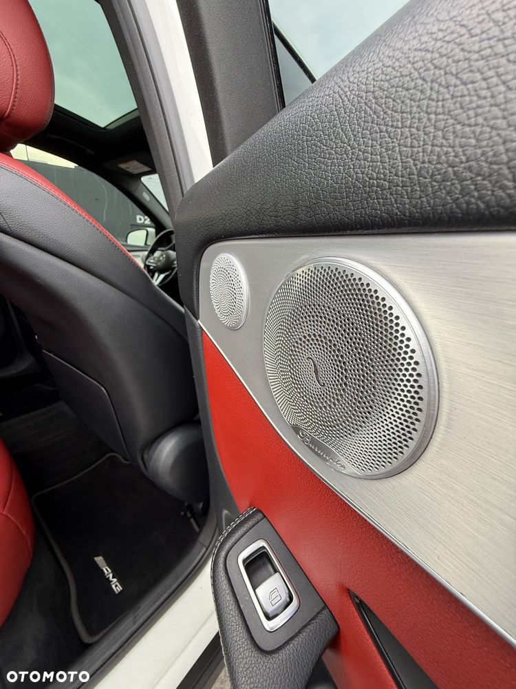 Mercedes-Benz GLC 300 4-Matic - 26