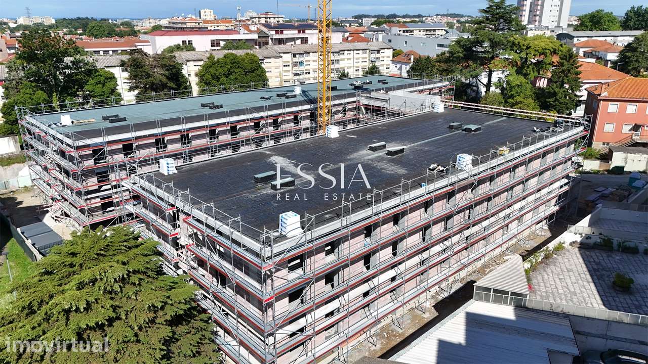 T2 Varanda e Garagem Próximo Amial | T2 Paranhos Condominio Fechado - Grande imagem: 3/13