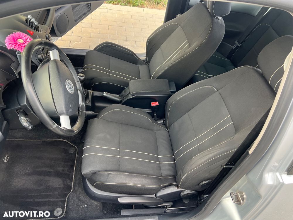 VOLKSWAGEN New Beetle 2009 — imagine 19