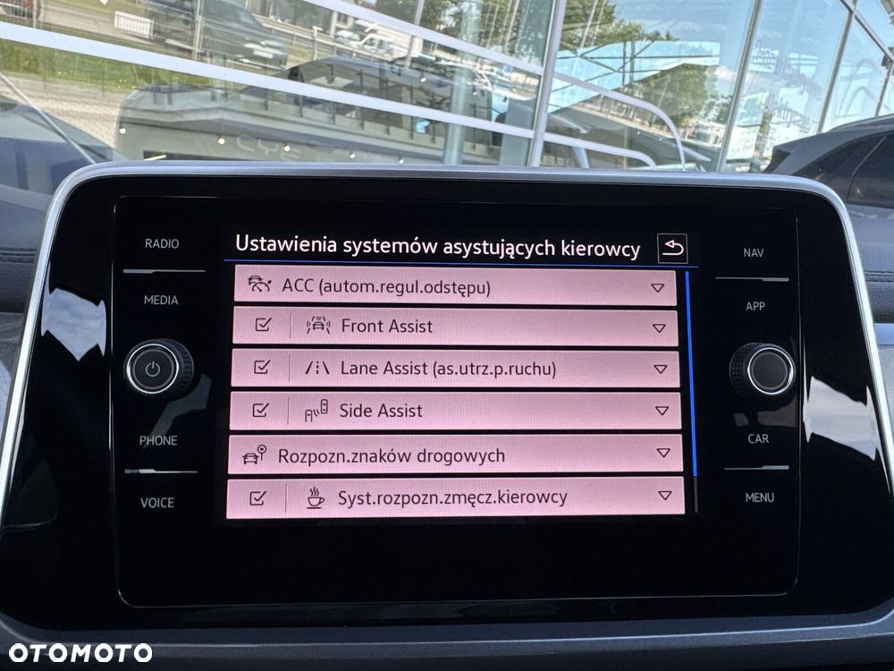 Volkswagen T-Roc 1.5 TSI Style DSG - 30