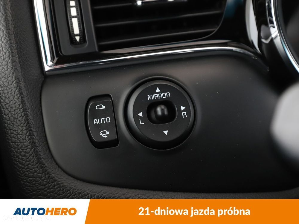Kia ProCeed - 32