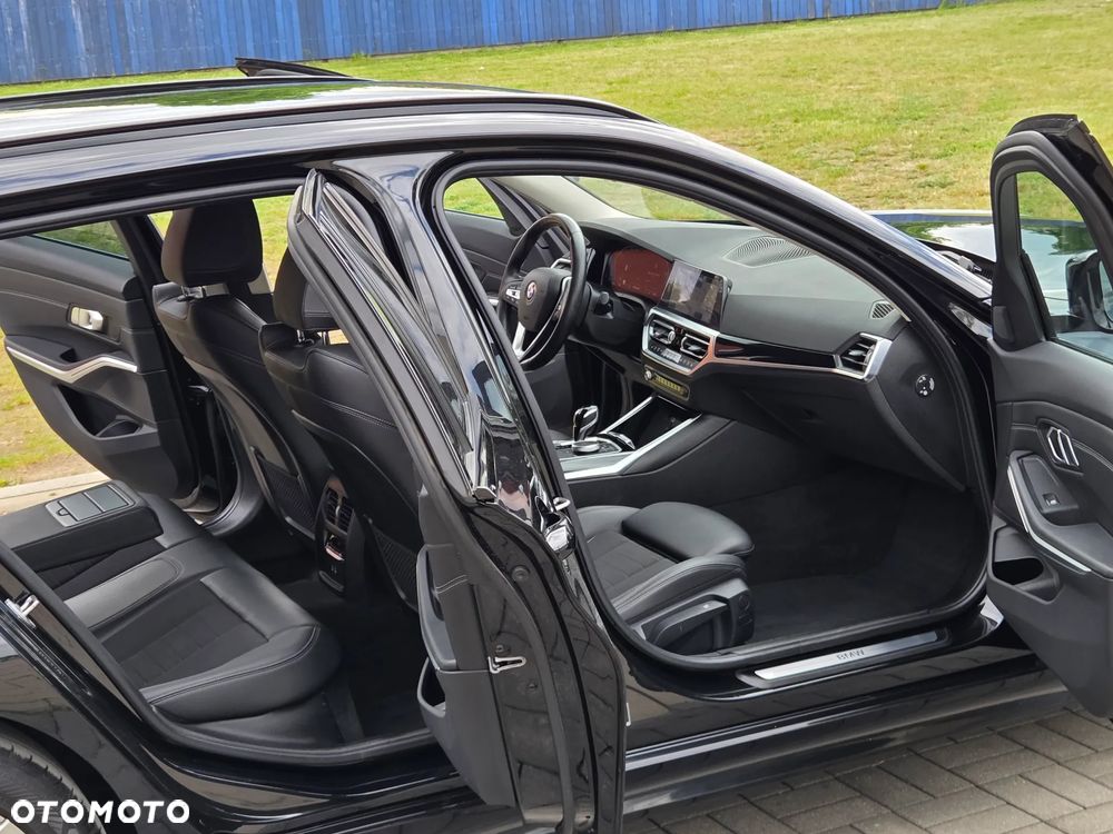 BMW Seria 3 320d M Sport Shadow sport - 20