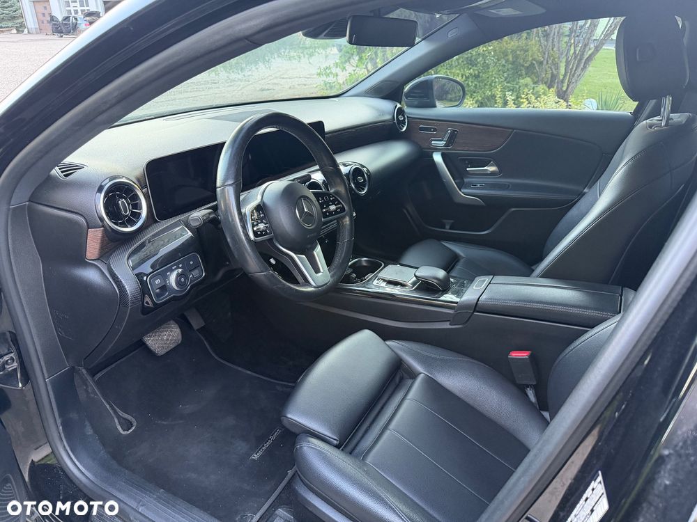 Mercedes-Benz Klasa A 220 4Matic 7G-DCT - 15