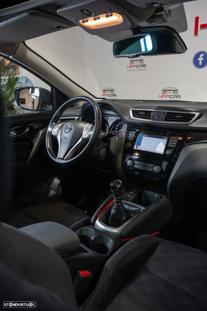 Nissan Qashqai 1.5 dCi N-Connecta - 24