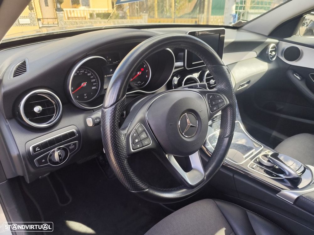 Mercedes-Benz C 350 e - 26