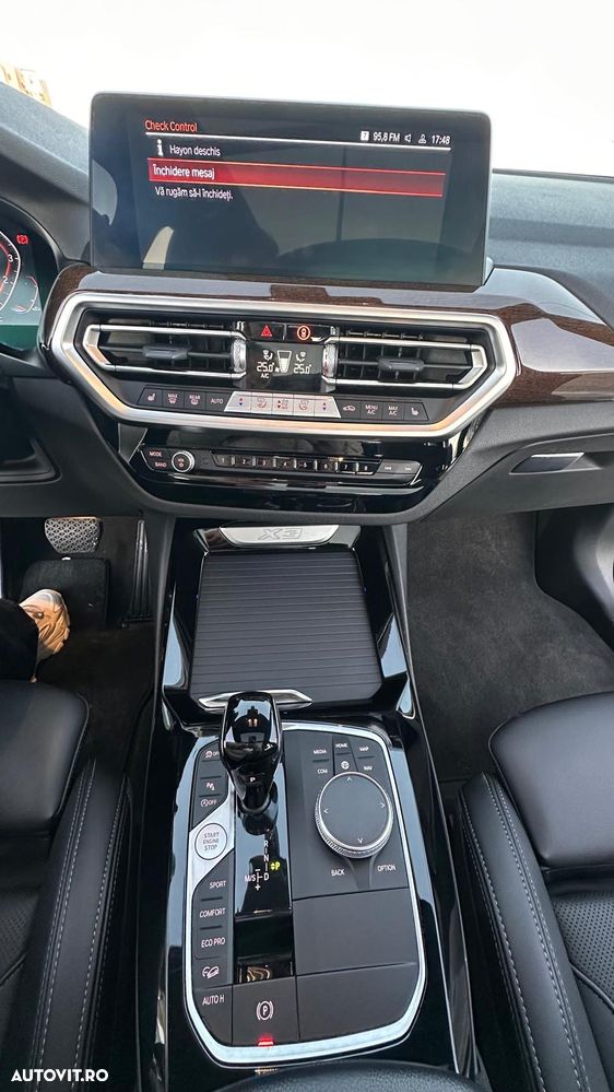 BMW X3 xDrive30i AT Luxury Line - 26