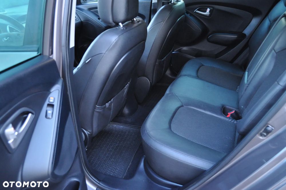 Hyundai ix35 blue 1.6 2WD Finale Gold - 25