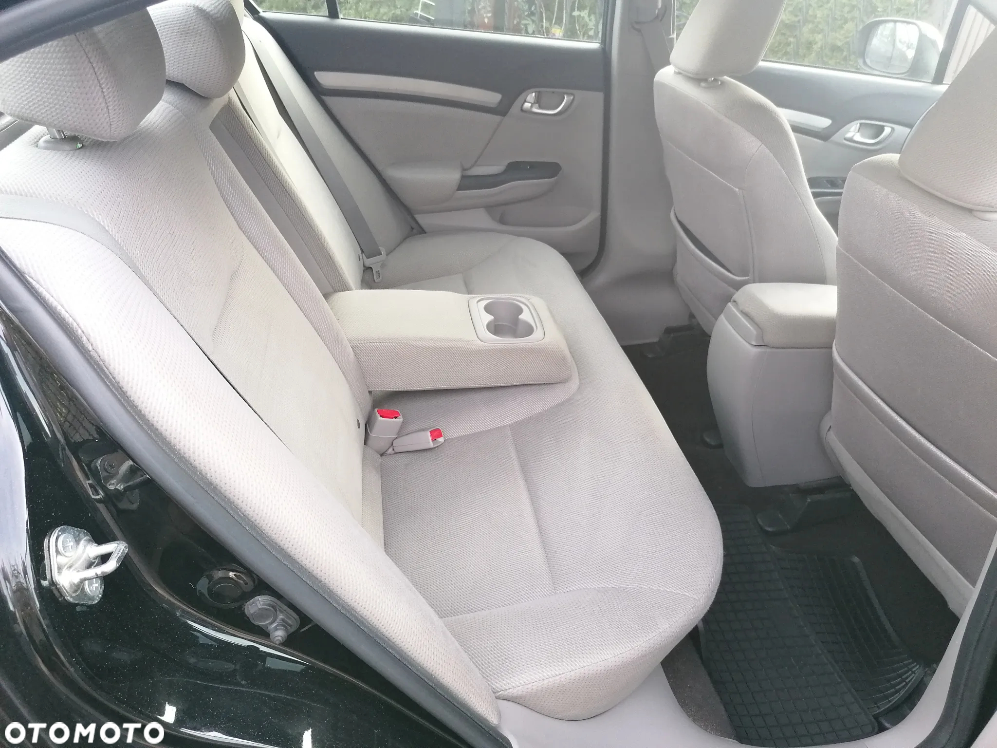 Honda Civic 1.8 Comfort - 27