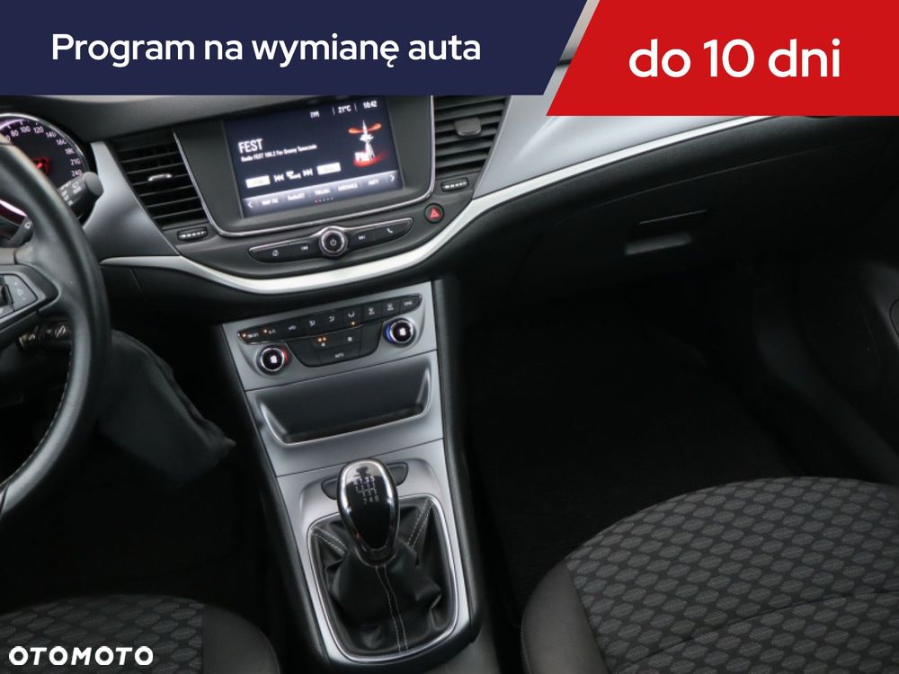 Opel Astra - 10