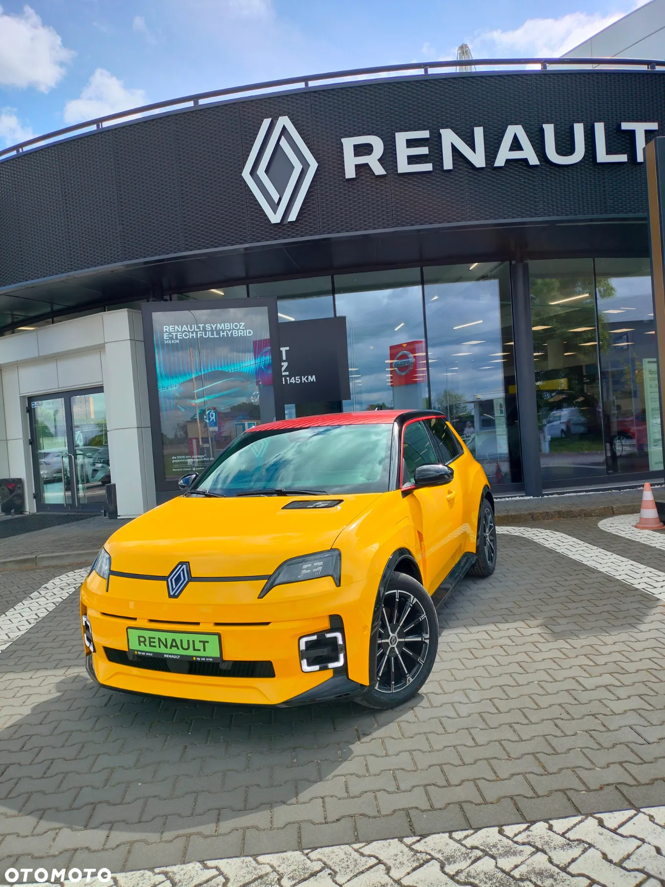 Renault 5 52kWh Comfort Range Iconic Cinq - 2