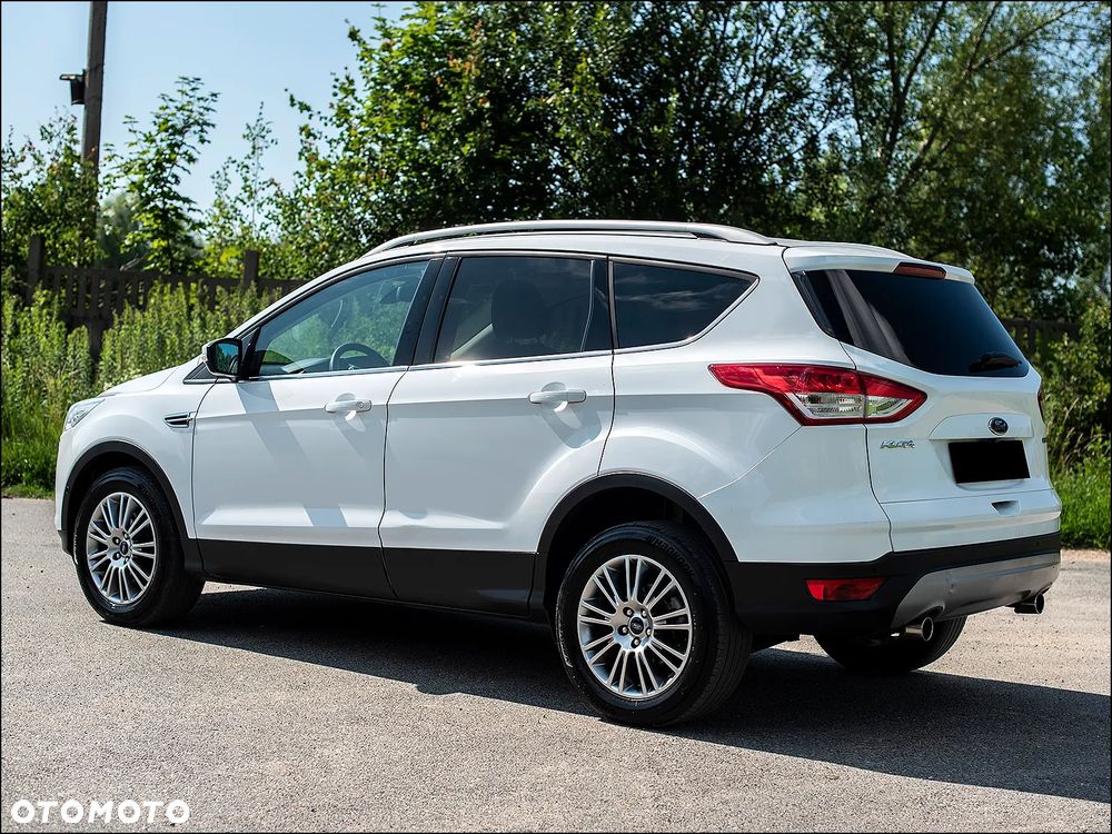 Ford Kuga - 10