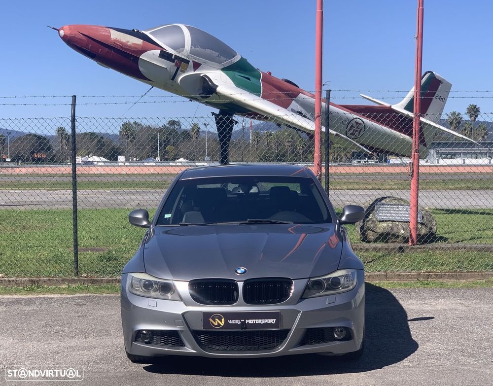 BMW 318 d Pack M - 8