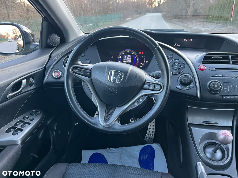 Honda Civic 1.8i-VTEC Executive - 6