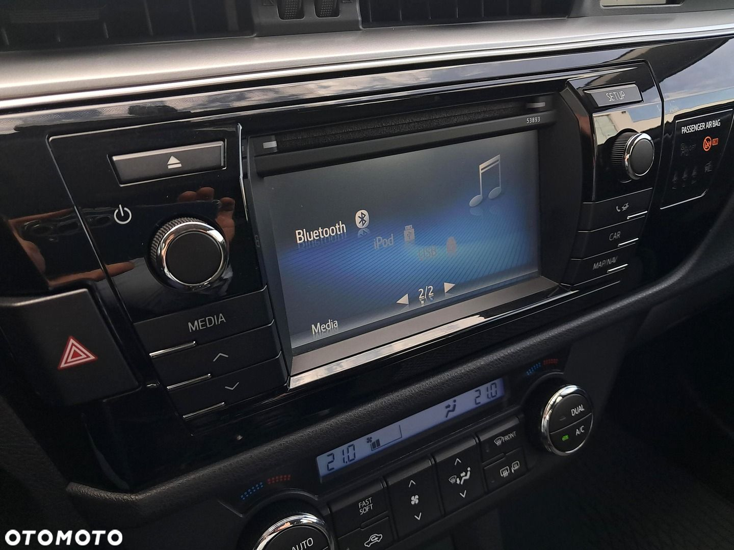 Toyota Corolla 1.6 Premium EU6 - 20