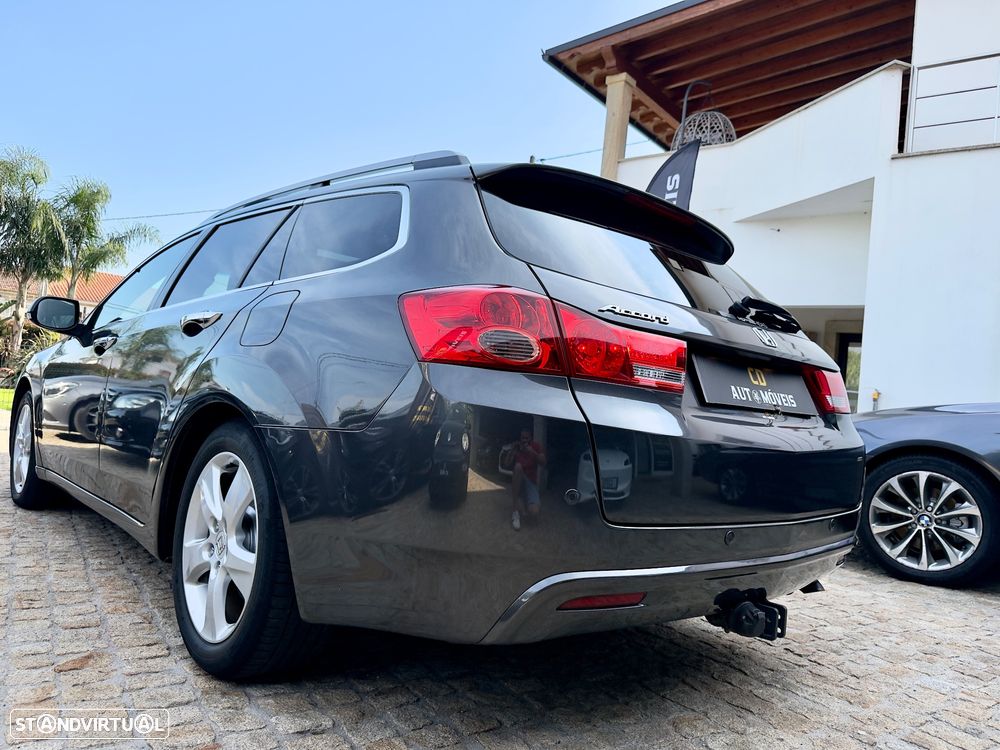 Honda Accord Tourer 2.2 i-DTEC Elegance - 23