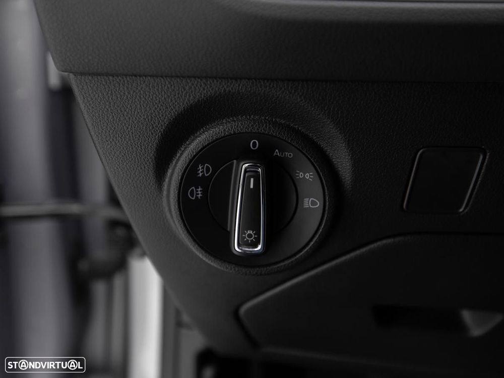 SEAT Leon ST 1.0 EcoTSI Style S/S — fotografia 15