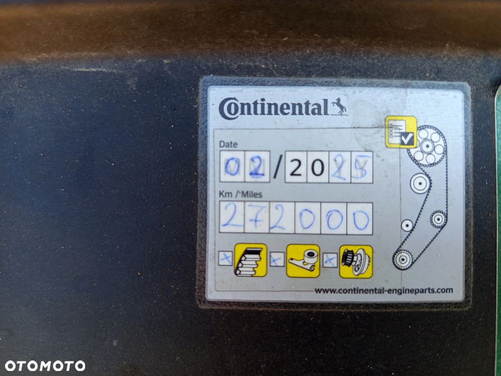 Volkswagen Passat 2.0 TDI Trendline - 12