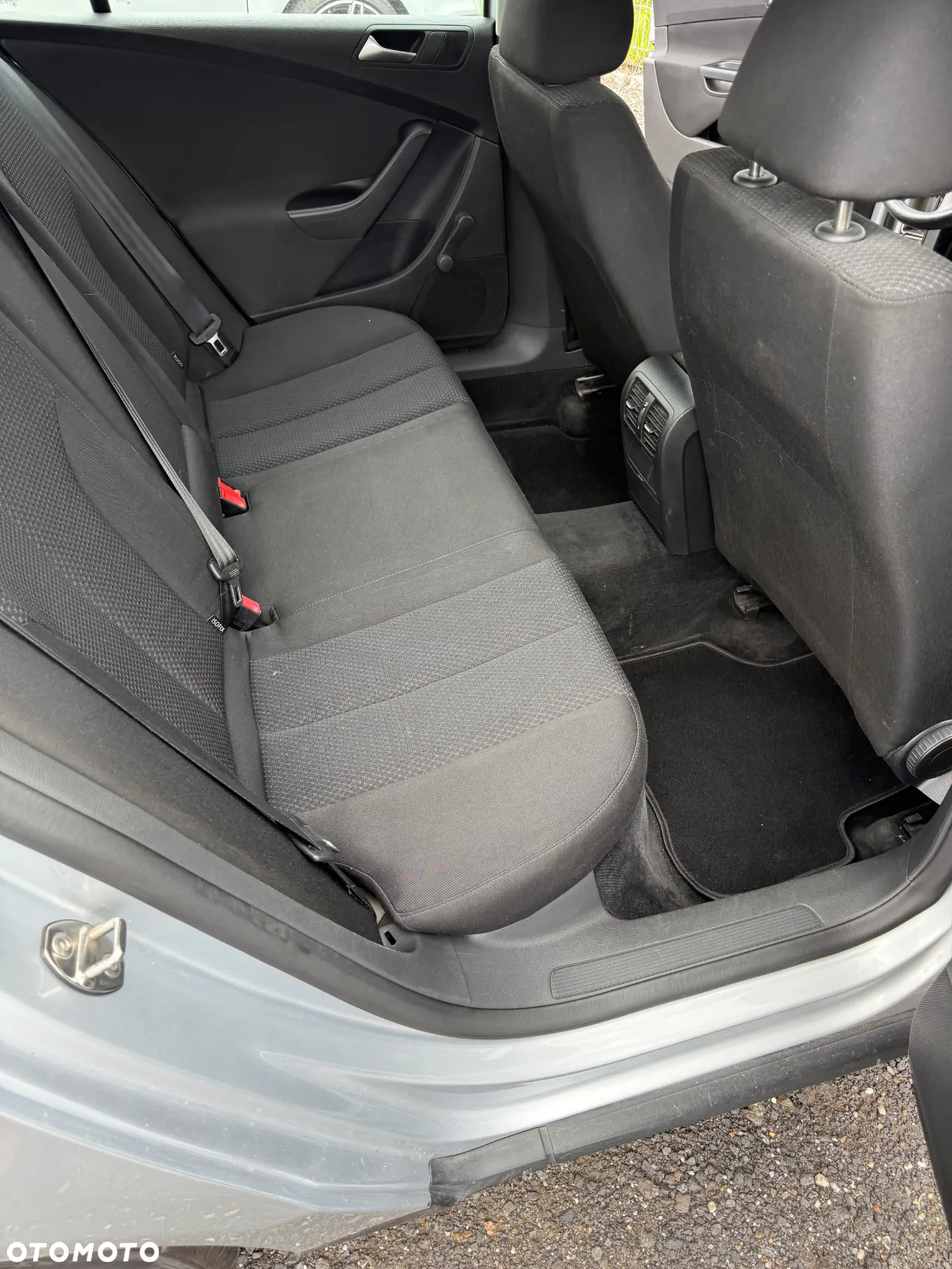 Volkswagen Passat - 24