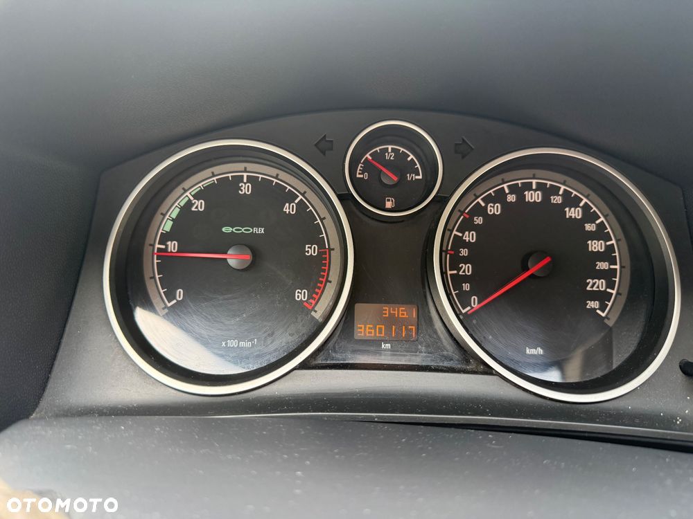 Opel Astra 1.3 CDTI - 7