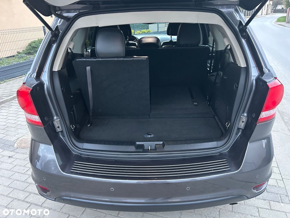 Fiat Freemont 2.0 Multijet Lounge AWD - 21