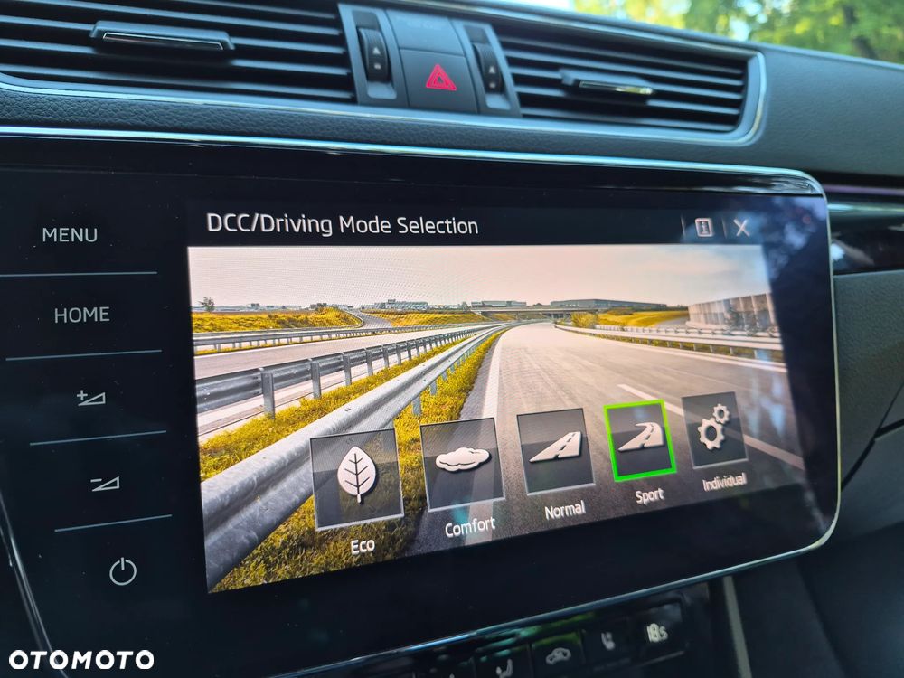 Skoda Superb 2.0 TDI 4x4 L&K DSG - 32