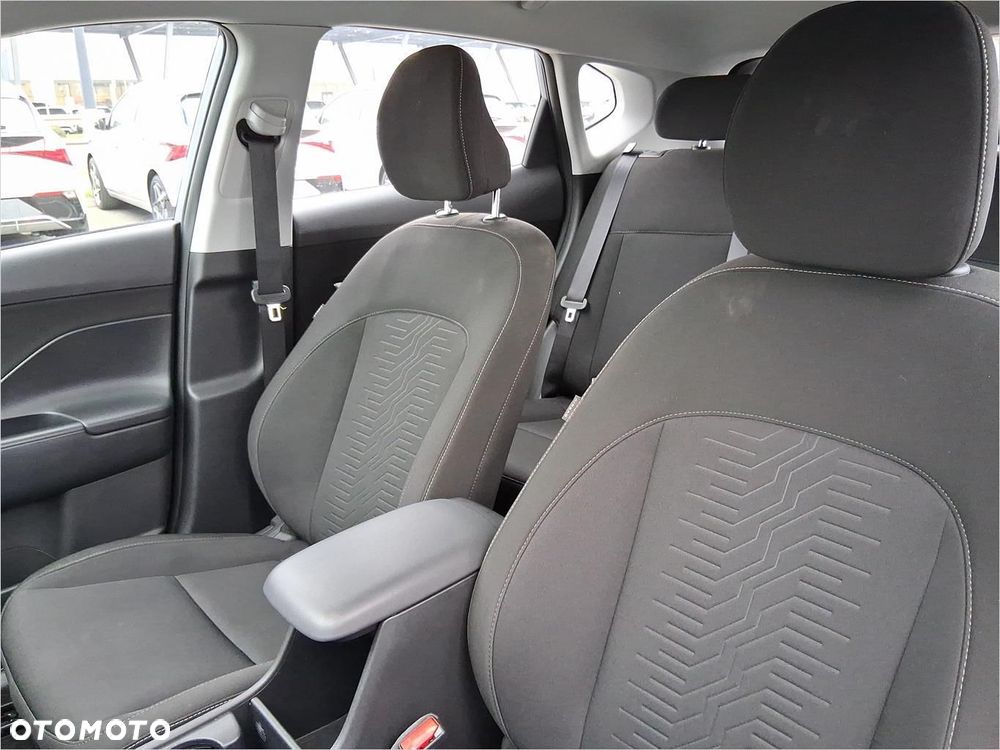 Hyundai Kona - 12