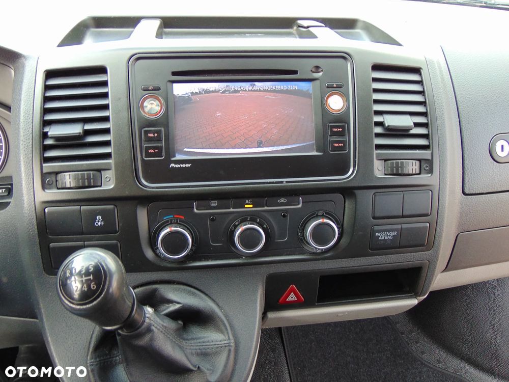 Volkswagen Transporter L2H1 - 23