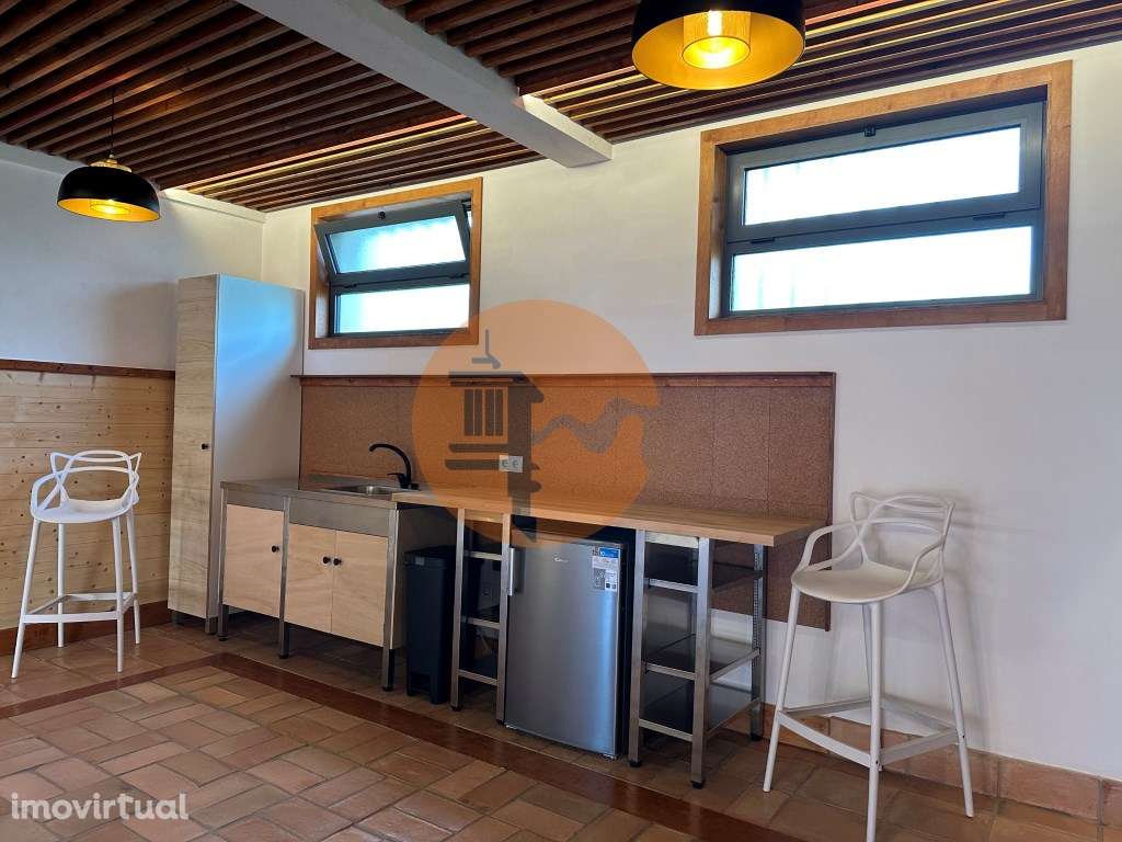 Charmoso espaço comercial/Loja na Fuseta - Grande imagem: 3/31