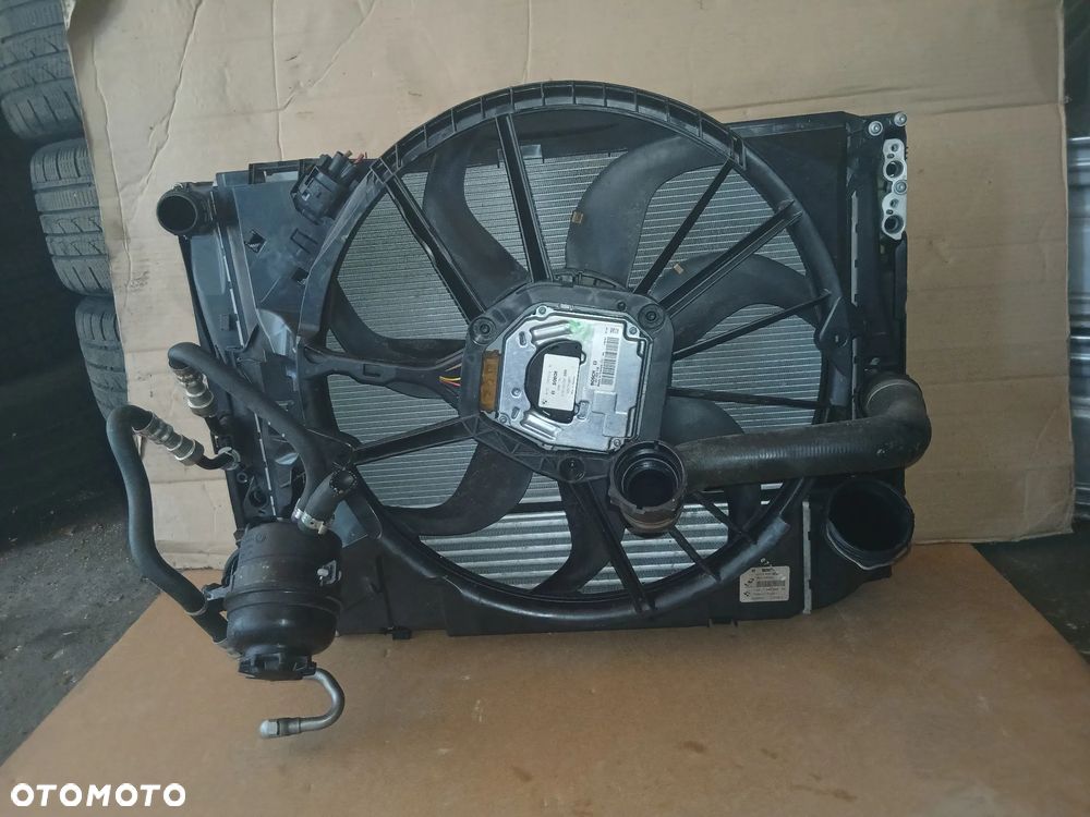 Chłodnica komplet chłodnic BMW X1 E84 2.5l.d