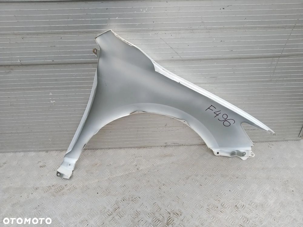 F496 TOYOTA CAMRY LEWY PRZEDNI BŁOTNIK PRZÓD - 2