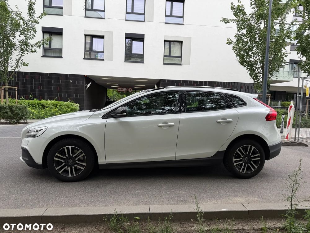 Volvo V40 Cross Country D4 Momentum - 5