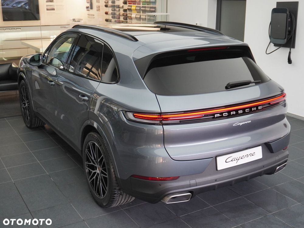 Porsche Cayenne - 18