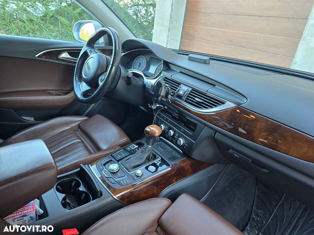 Audi A6 - 4