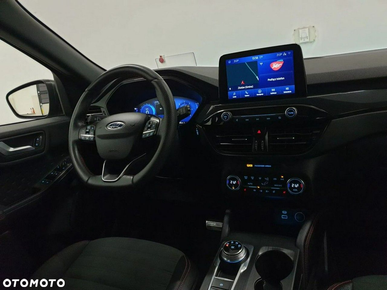 Ford Kuga 2.0 EcoBlue 4x4 ST-LINE X - 11