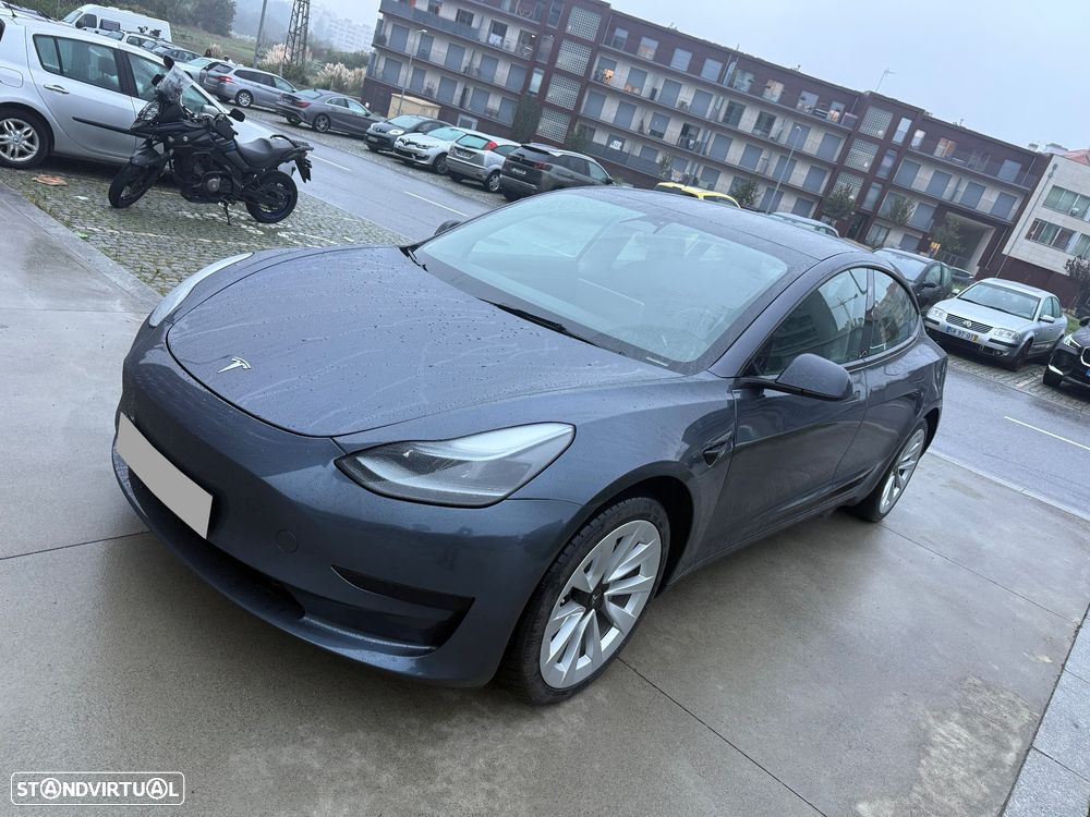 Tesla Model 3 RWD - 1