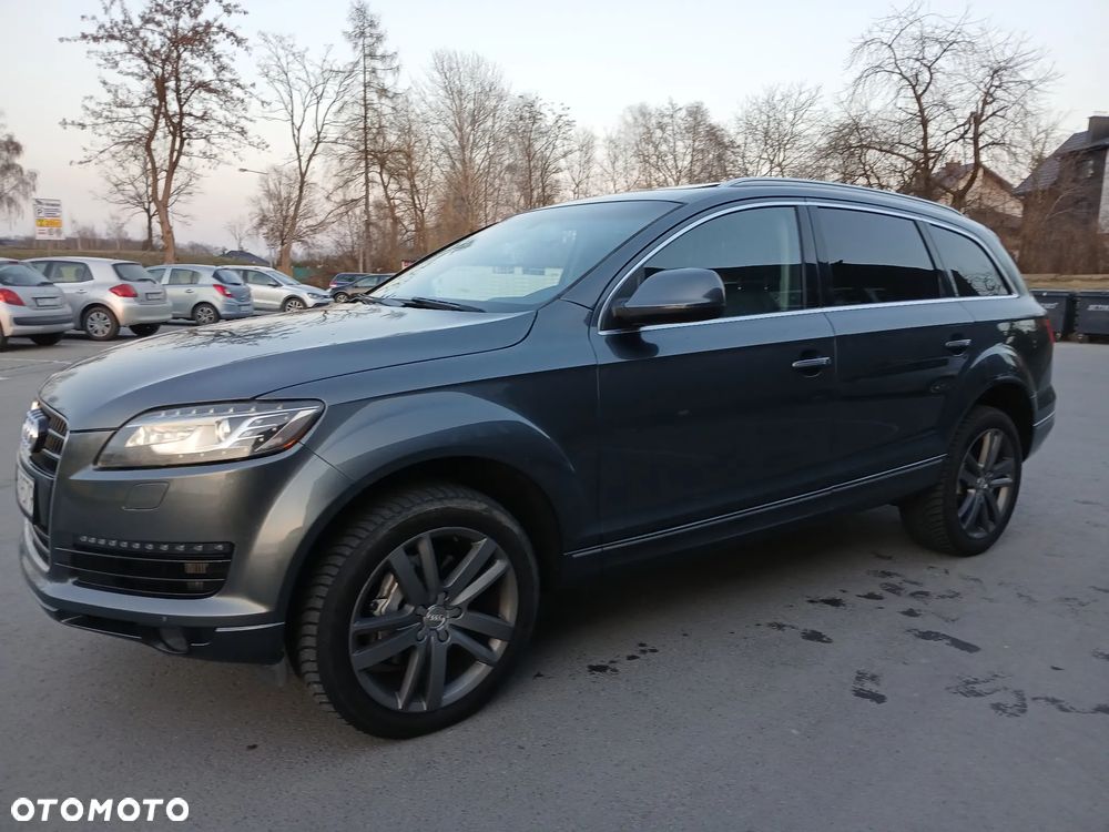 Audi Q7 - 8