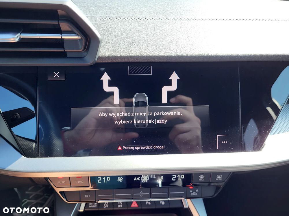 Audi A3 Sportback 35 TFSI S line - 22