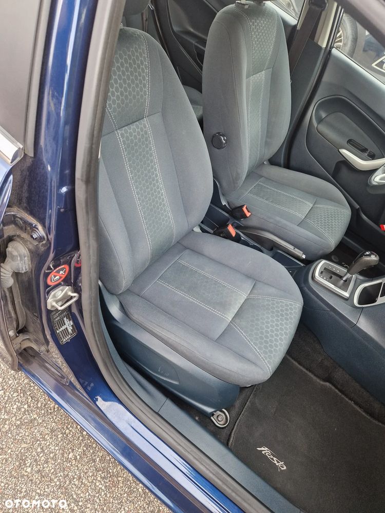 Ford Fiesta 1.4 Autom Titanium - 20