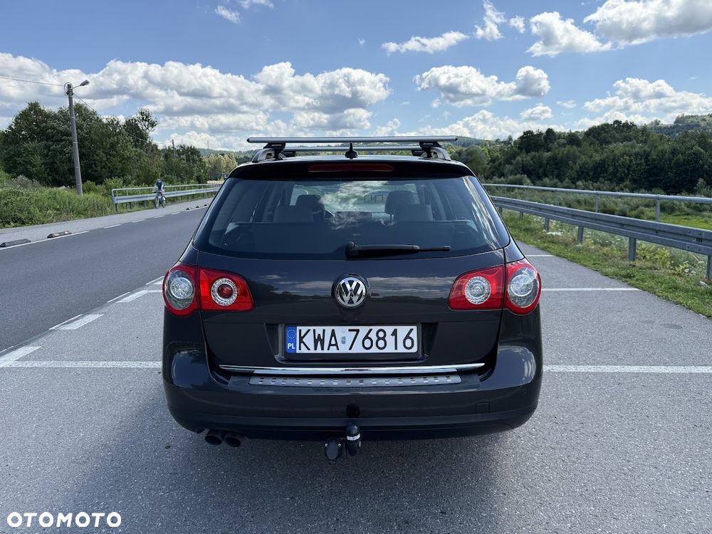 Volkswagen Passat 2.0 Blue TDI SCR Comfortline - 8