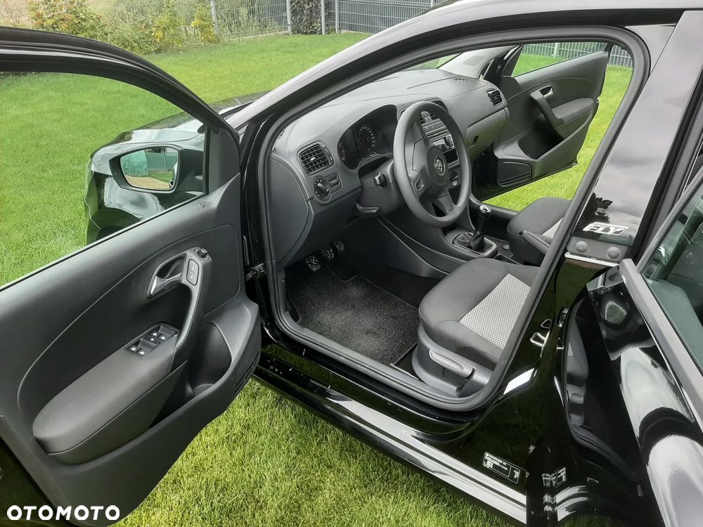 Volkswagen Polo - 6