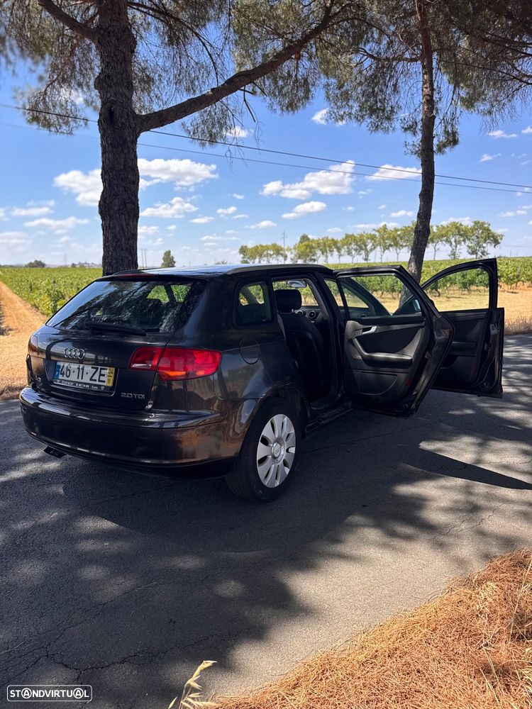 Audi A3 Sportback 2.0 TDi - 17