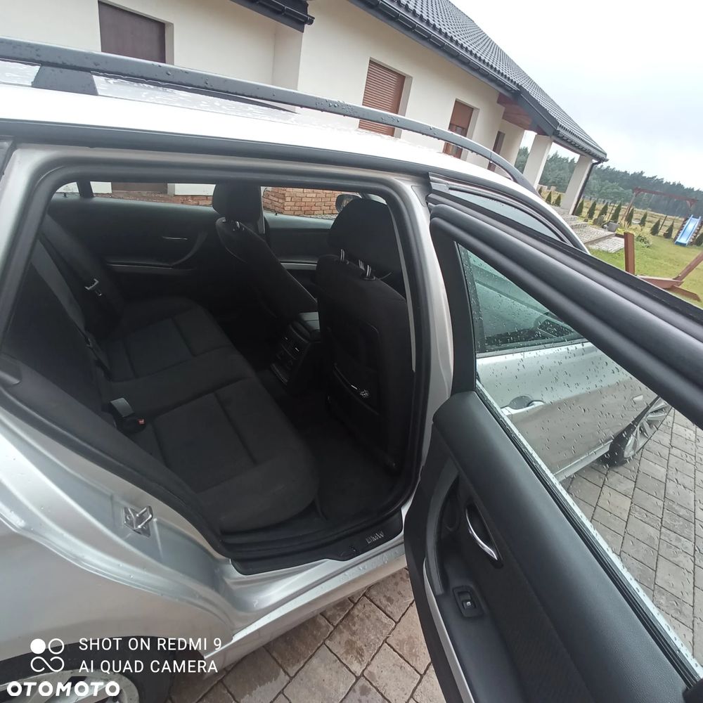 BMW Seria 3 318d - 13