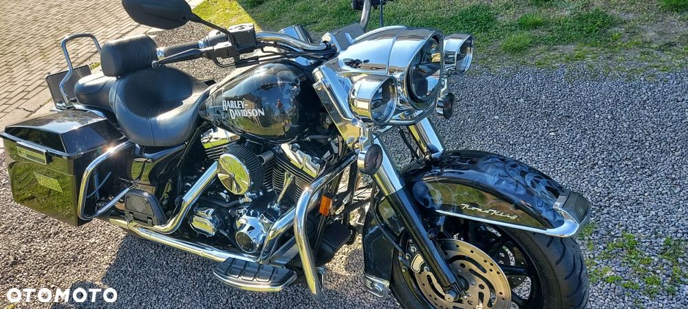 Harley-Davidson Touring Road King - 9
