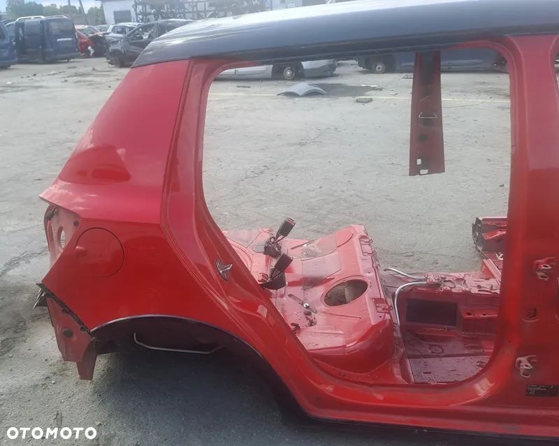 SKODA FABIA II 14r BŁOTNIK PRAWY TYŁ TYLNY - 1