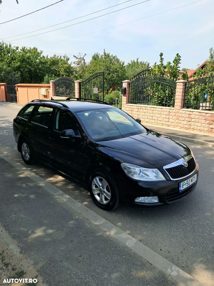 SKODA Octavia 2012 — imagine 3