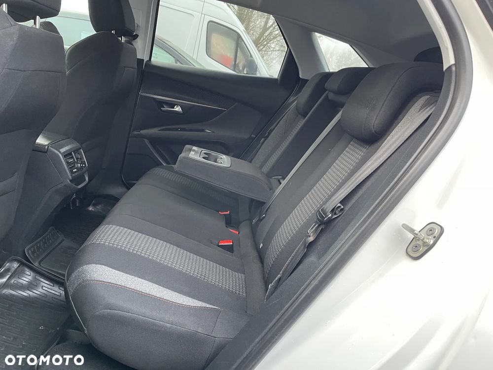 Peugeot 3008 BlueHDi 120 Stop & Start EAT6 Active Business-Paket - 22