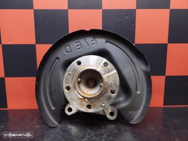 Manga De Eixo Trás Direita Peugeot Partner Caixa (K9) - 1