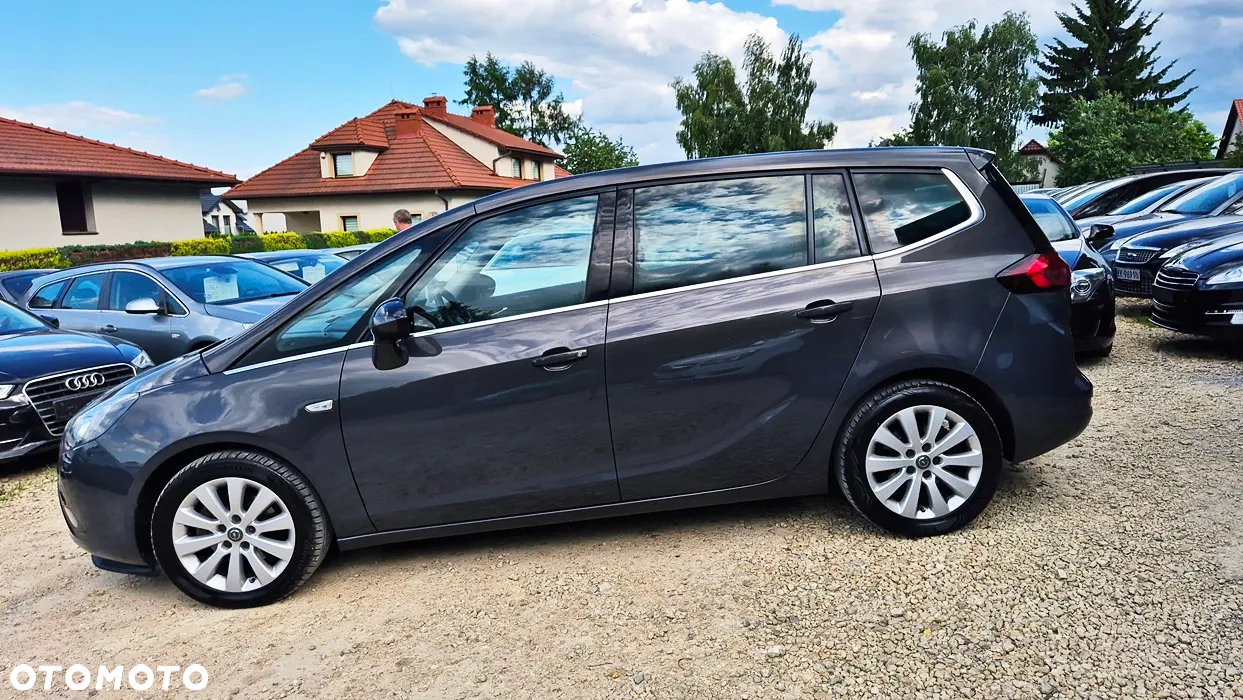 Opel Zafira 1.4 T Cosmo EU6 - 23